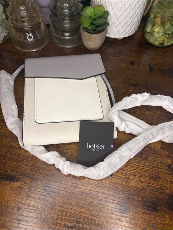 Botkier Handbags - Botkier Two-Tone Cream and Gray Flap Crossbody